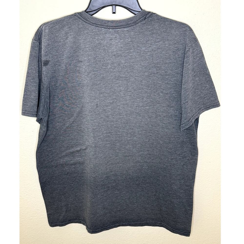 GM Mens Gray Short Sleeve Crew Neck Chevrolet T-shirt Size Large - Picture 2 of 6